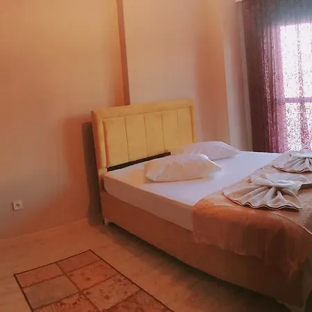 & Aparthotel